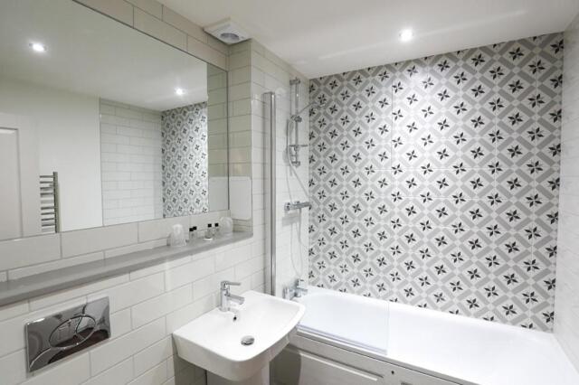 Stratton House Hotel, Guesthouse/bed And Breakfast For Rent, Cirencester