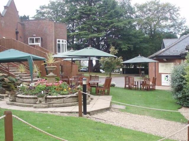 The Hogs Back & Spa Farnham, Hotel For Rent, Guildford The Hogs Back & Spa Farnham, Hotel For Rent, Guildford