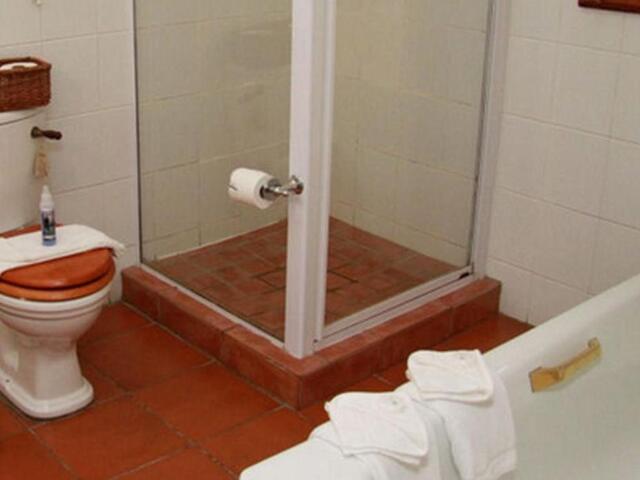 Aan De Oever Guesthouse, Guesthouse/bed And Breakfast For Rent, Swellendam