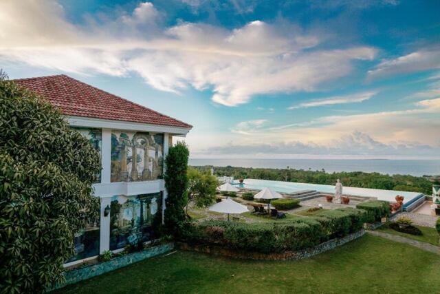 The Peacock Garden, Resort For Rent, Bohol