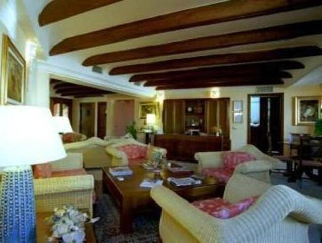 Hotel Il Vecchio Mulino, Hotel For Rent, Tortoli