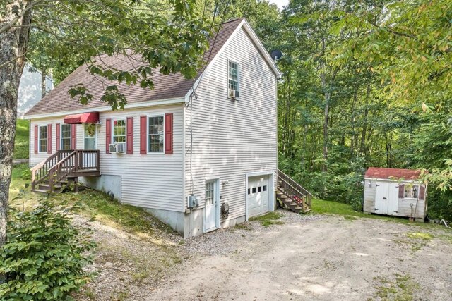 ਨਿਊ ਡਰਹਮ, ਨਿਊ ਹੈਂਪਸ਼ਾਇਰ ਵਿੱਚ ਵਿਕਰੀ ਲਈ ਘਰ