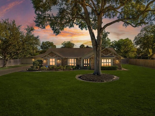 Home For Sale In Pearland, Texas