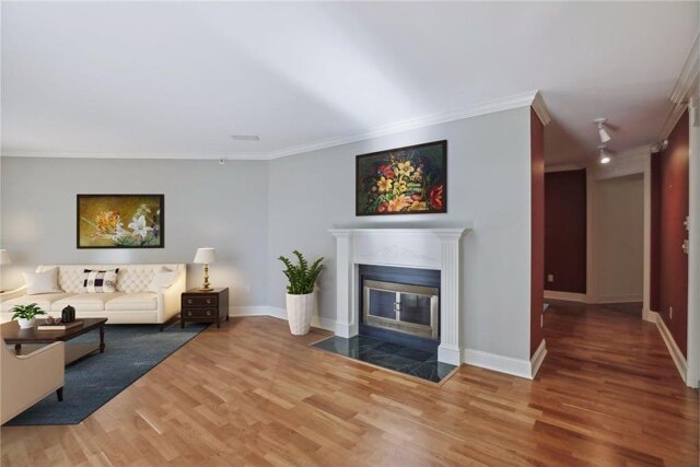 Condo For Sale In Minnetonka, Minnesota