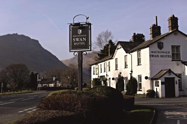 Óstán Macdonald Swan, Óstán ar Cíos, Cois Amble