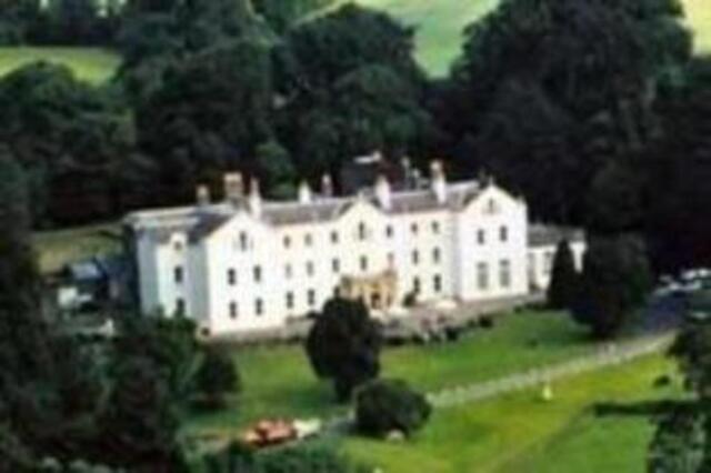 Cúirt Mhainéar Colman, Teach Mór ar Cíos, Ceann an Droichid