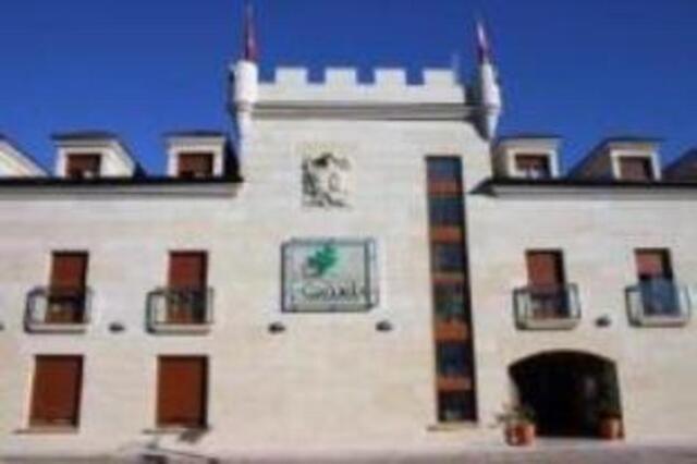 Hospederia La Canada, Hotel For Rent, Moralzarzal
