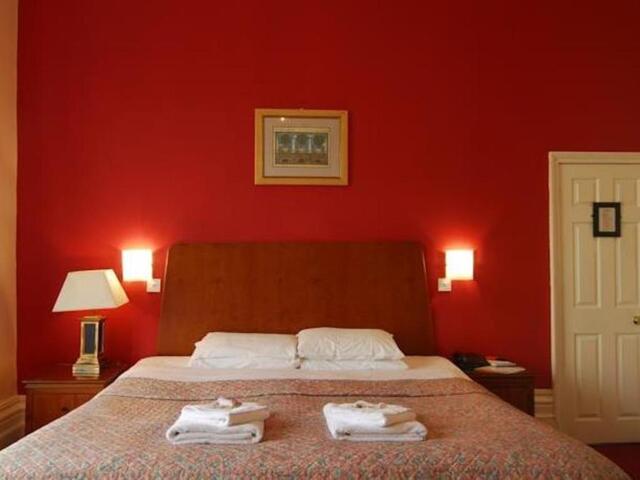 Beach Hotel, Hotel For Rent, Brighton And Hove