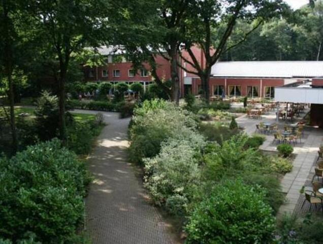 50|50 Hotel Belmont, Hotel For Rent, Ede