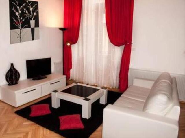 د ښار مرکز اپارتمانونه وټاکئ، ټول اپارتمان د کرایې لپاره، براسوف