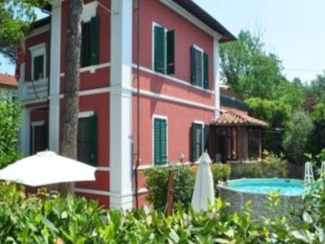 B&b Villa Soriano, Guesthouse/bed And Breakfast For Rent, Pisa