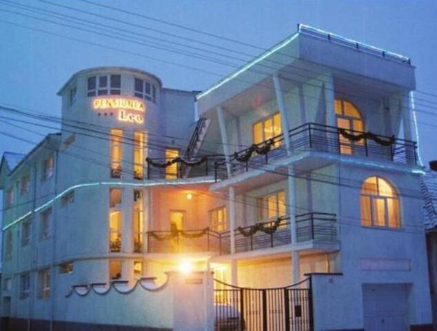 پینسیونیا لیو، میلمستون / بستر او د کرایې لپاره ناشته، براسوف