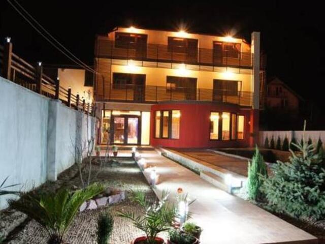 Pensiunea Jojo, Guesthouse/bed And Breakfast For Rent, Baile Herculane