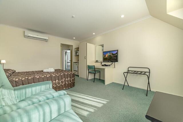 At The Legends Motel, Motel For Rent, Palmerston North