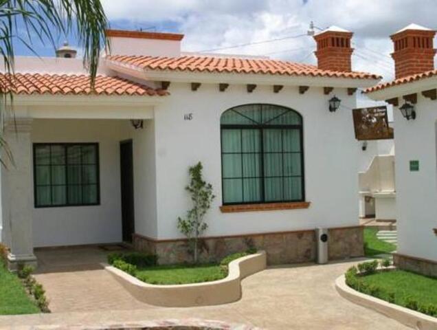 ਹੋਟਲ ਰੀਅਲ ਡੀ ਸੈਨ ਜੋਸ, ਕਿਰਾਏ ਲਈ ਹੋਟਲ, ਟੇਕੀਸਕੁਏਪਨ