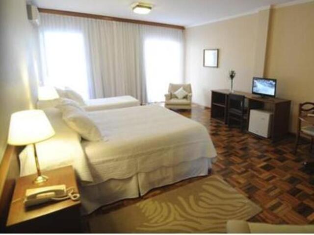 Hotel Los Cedros, Hotel For Rent, Salto