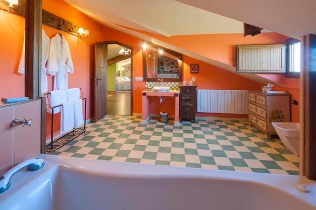 Posada Real Ruralmusical, Hotel For Rent, Puerto De Bejar