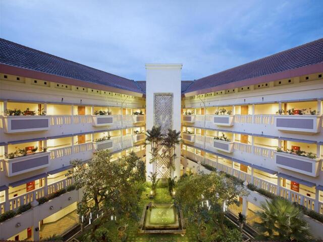 Puri Kiic Golf View Hotel, Hotel For Rent, Karawang