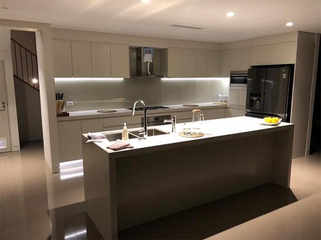 Paradise Kitchens