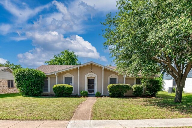 Home For Sale In Irving, Texas