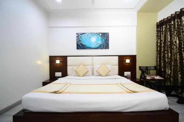 Hotel Crimson Park Nathdwara, Hotel For Rent, Nathdwara