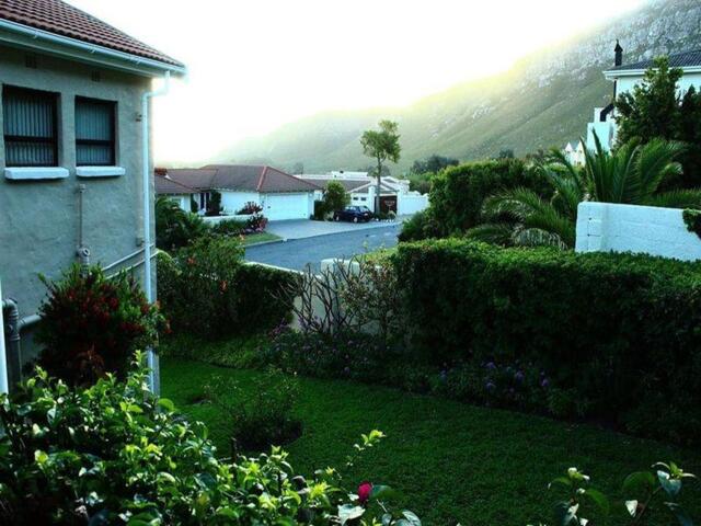 Hermanus Heights Villa, Entire House For Rent, Hermanus