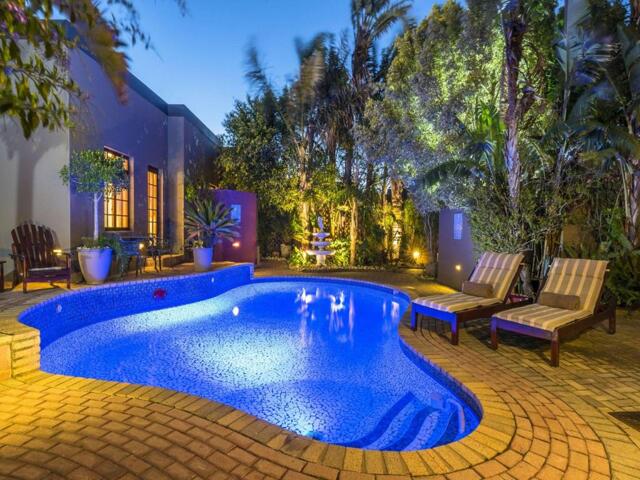 Kingfisher Guesthouse, Guesthouse/bed And Breakfast For Rent, Port Elizabeth