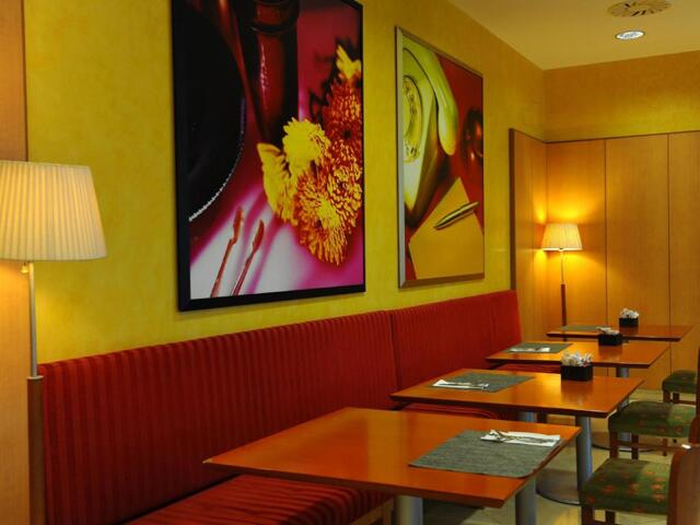 Calle Abilio Garcia Baron, Santander, Hotel City Express Calle Abilio Garcia Baron, Santander, Hotel City Express