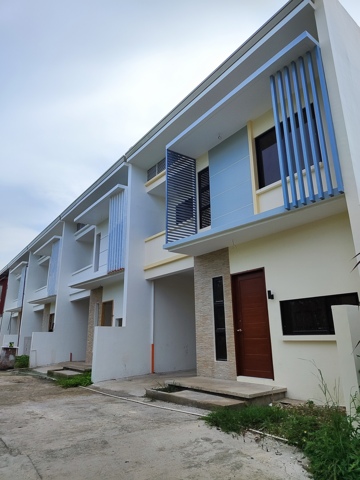 Tungkil, Minglanilla, Townhouse For Sale