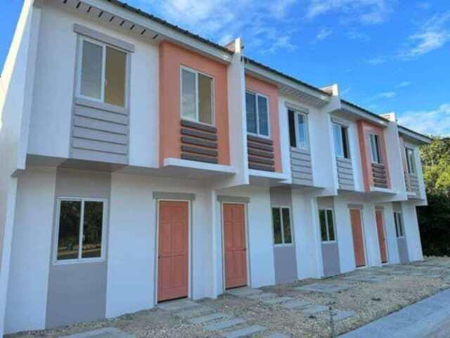 Dauis, Townhouse For Sale