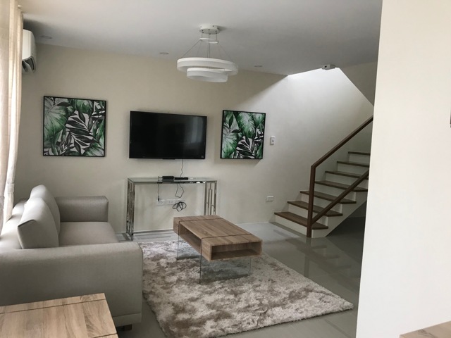 Inchican, Silang, House For Rent