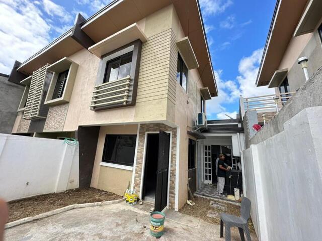 Panungyanan, General Trias, Townhouse For Sale
