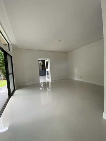 Almanza Dos, Las Pinas, Villa For Sale