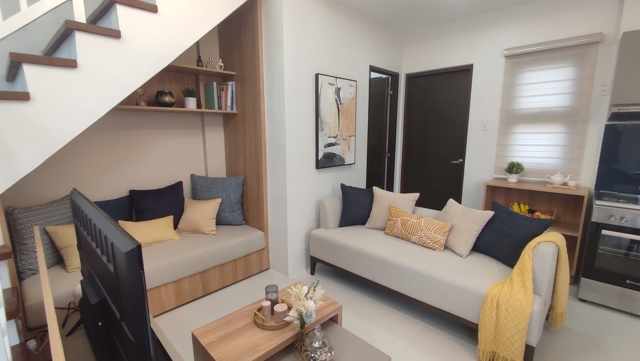 Santo Rosario, Magalang, House For Sale