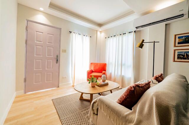 Carsadang Bago Ii, Imus, House For Sale