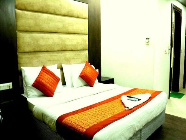 / Behind Bikanerwala Near Gurudwara Road, New Delhi And Ncr, Hotel Benz International