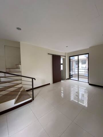 Tugatog, Malabon, Townhouse For Sale Tugatog, Malabon, Townhouse For Sale