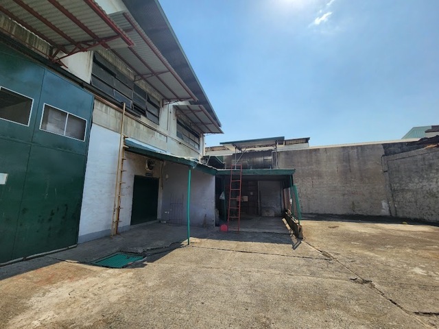 Canumay, Valenzuela, House For Sale