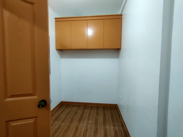 Sampaloc, Manila, Townhouse For Sale