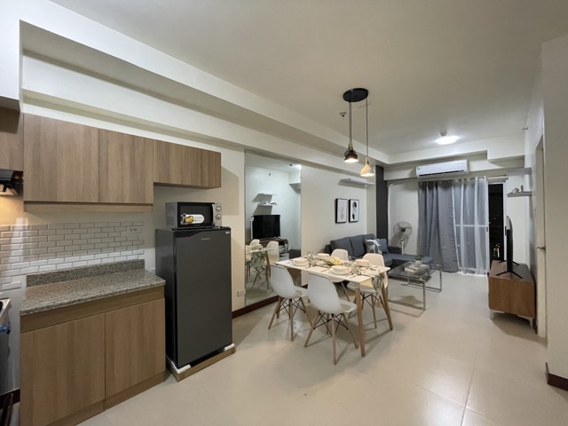Kapitolyo, Pasig, Condo For Rent