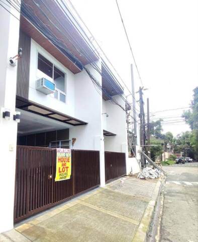San Bartolome, Quezon, Townhouse For Sale