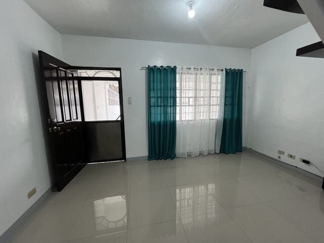 Sun Valley, Paranaque, Townhouse For Rent