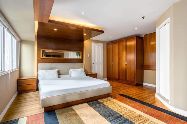 Fort Bonifacio, Taguig, Condo For Sale Fort Bonifacio, Taguig, Condo For Sale