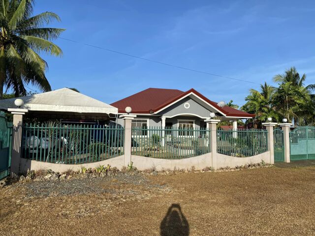 Tabalong, Dauis, Villa For Sale