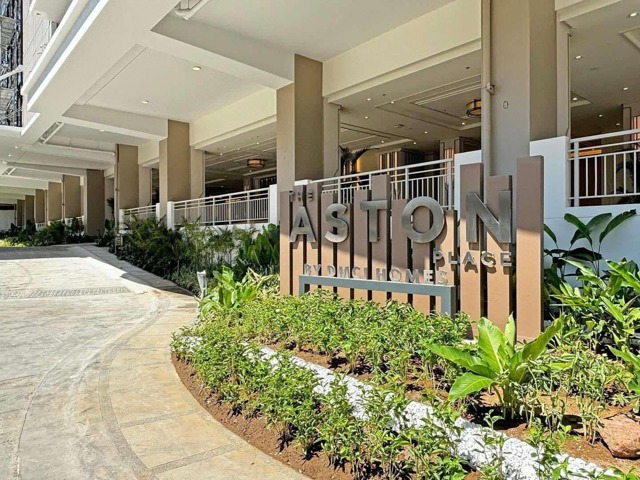 San Isidro, Pasay, Condo For Sale San Isidro, Pasay, Condo For Sale