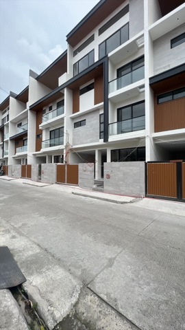 Moonwalk, Paranaque, Townhouse For Sale Moonwalk, Paranaque, Townhouse For Sale