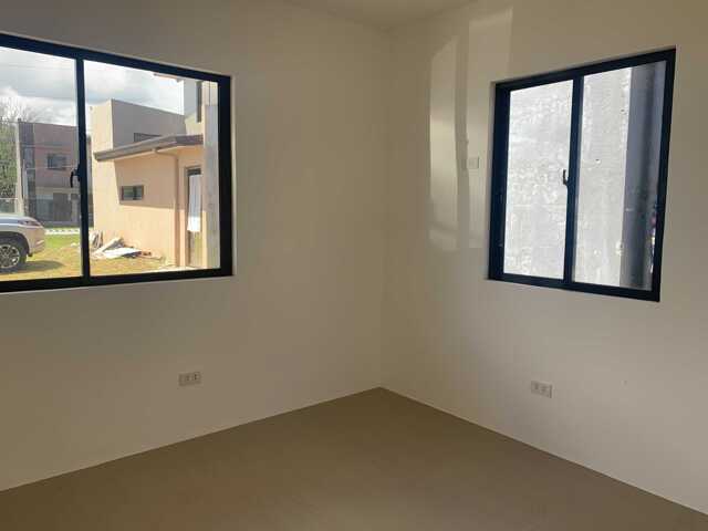 Santo Tomas, Binan, House For Sale