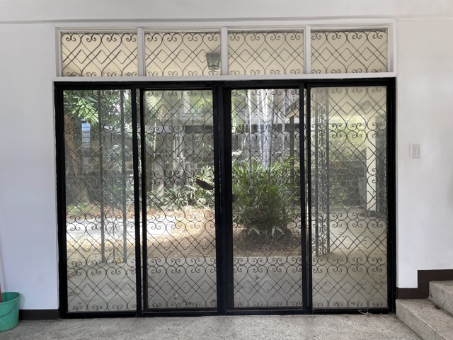 Merville, Paranaque, House For Sale Merville, Paranaque, House For Sale